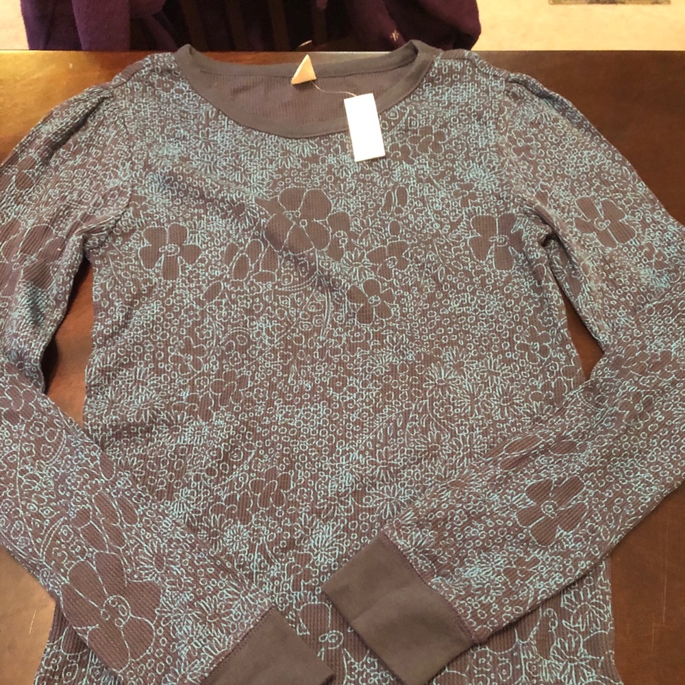 NWT Girls Old Navy Size XXL/14 Long Sleeve Top